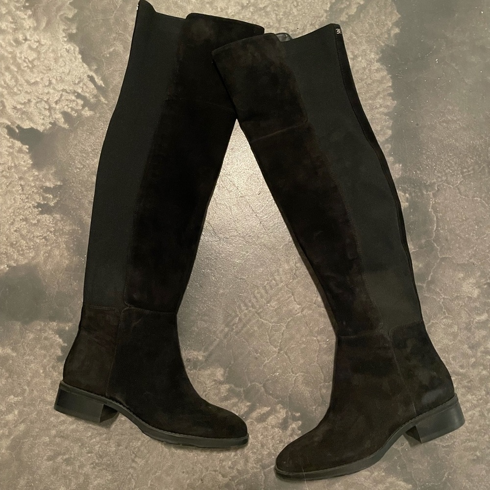 Black Boots